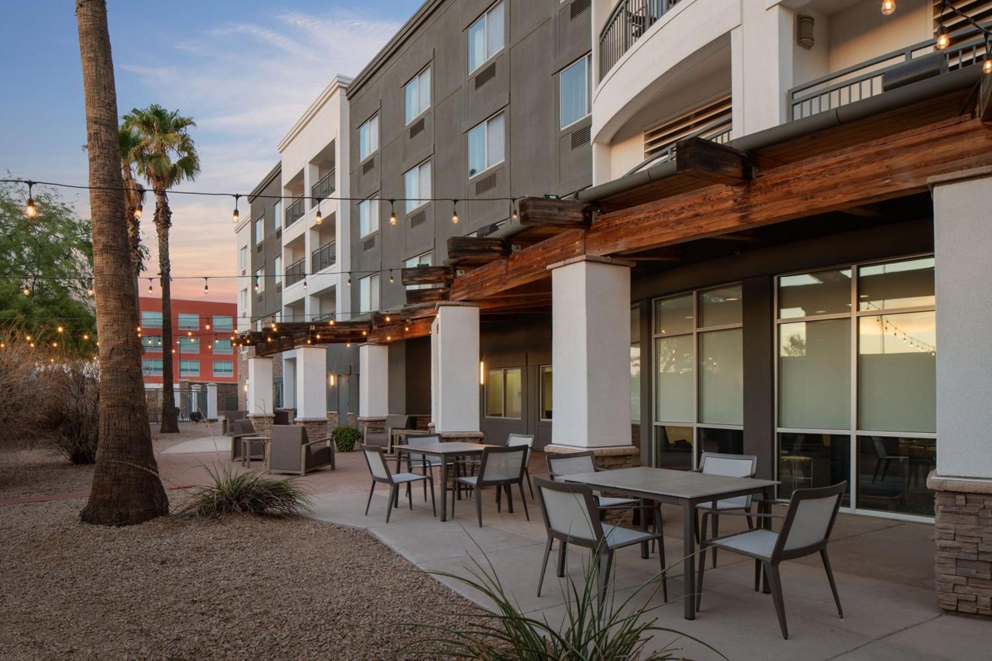 Courtyard By Marriott Phoenix West/Avondale Zewnętrze zdjęcie